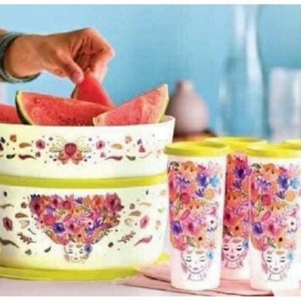 Fanciful floral